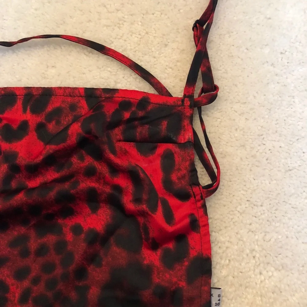 Princess Polly Red Cheetah Jura Crop Top - Picture 3 of 4